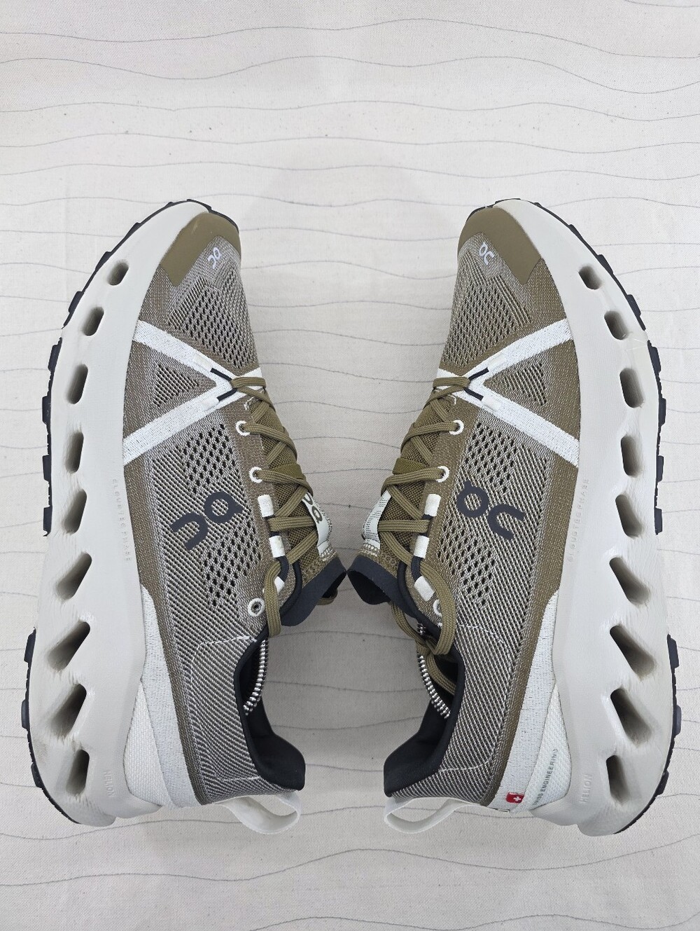 On Running Mens Cloudsurfer Trail Brown Beige Running Sneakers Shoes Size 11.5 - Picture 11 of 15
